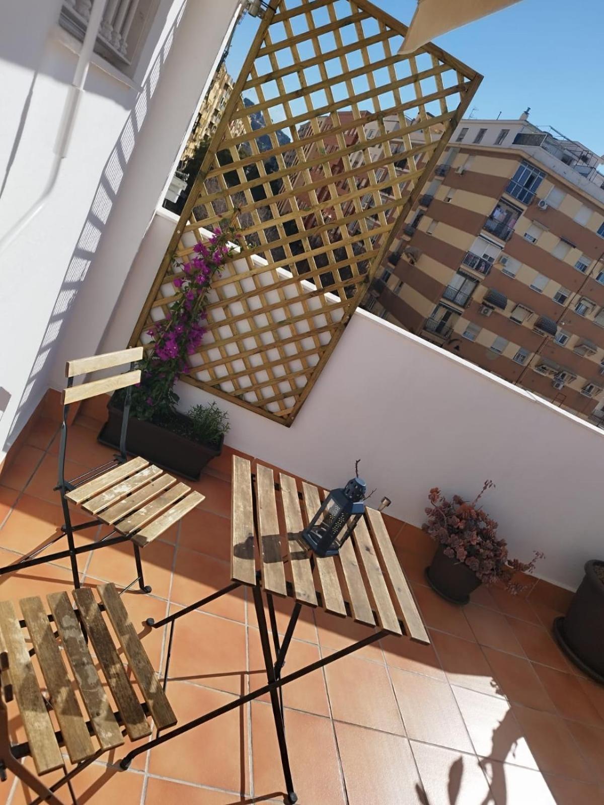 Apartamento Plumaria Malaga Luaran gambar